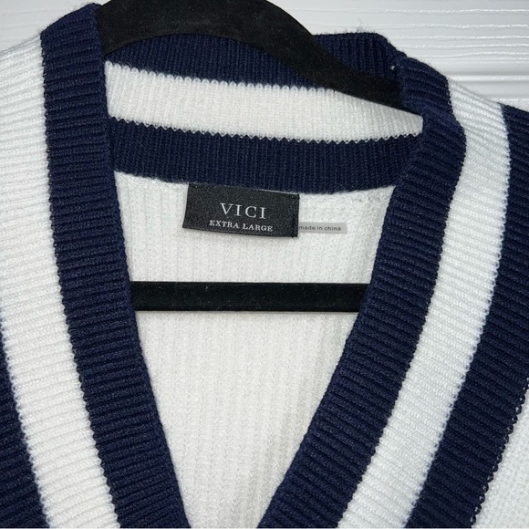 ✨Asher V Neck Pullover Sweater - Picture 3 of 9